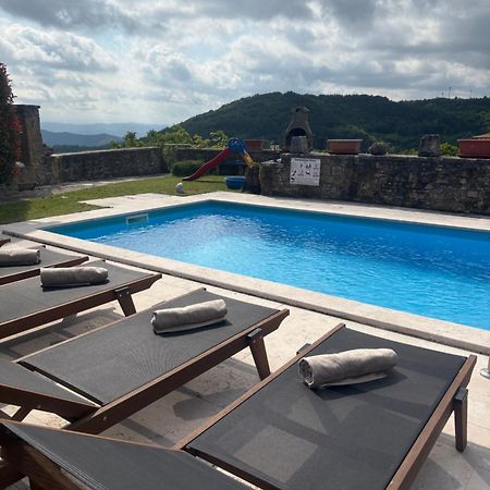 Villa Letizia Oprtalj Екстер'єр фото